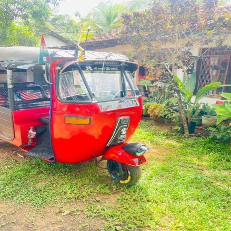 Bajaj RE 2006