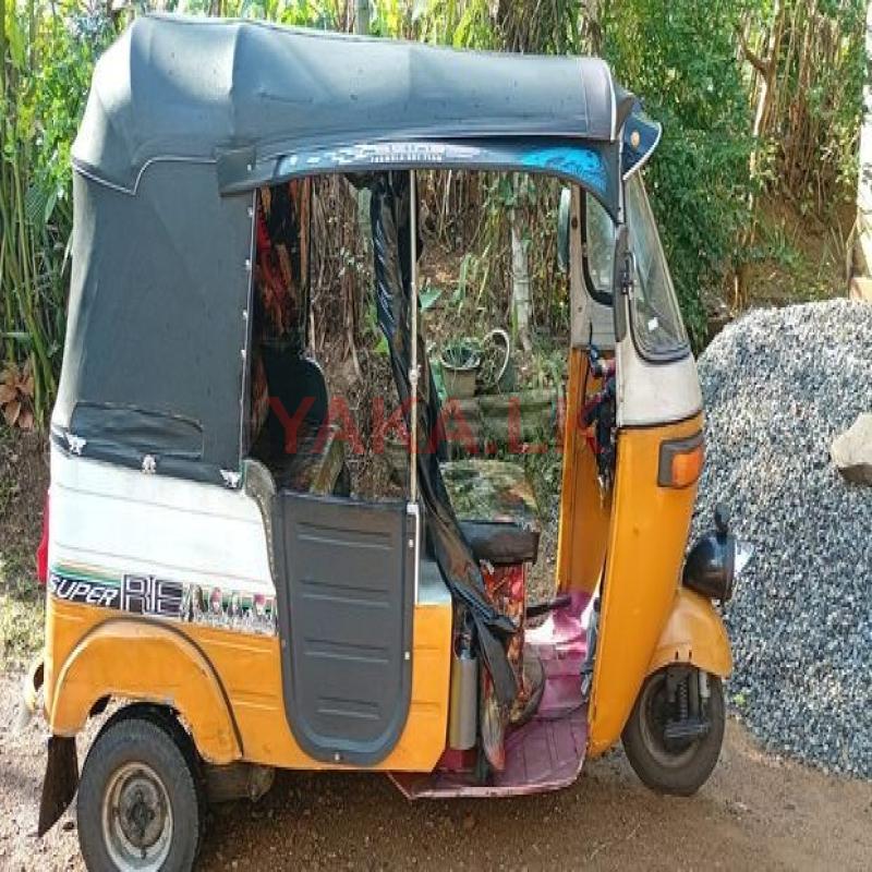 Bajaj RE 1988