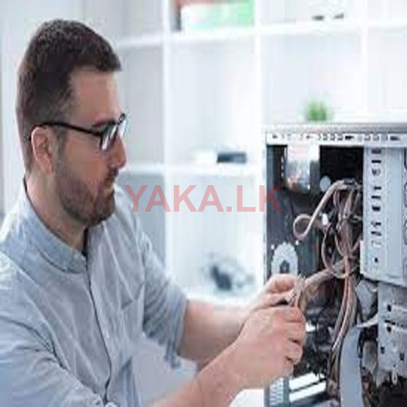 Senior Computer Hardware Technician