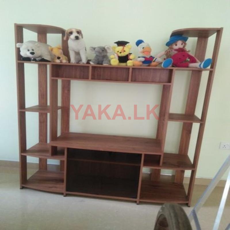 6 feet TV stand