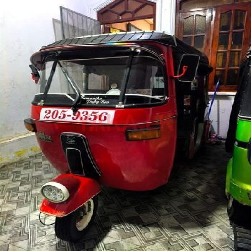 Bajaj RE 1998