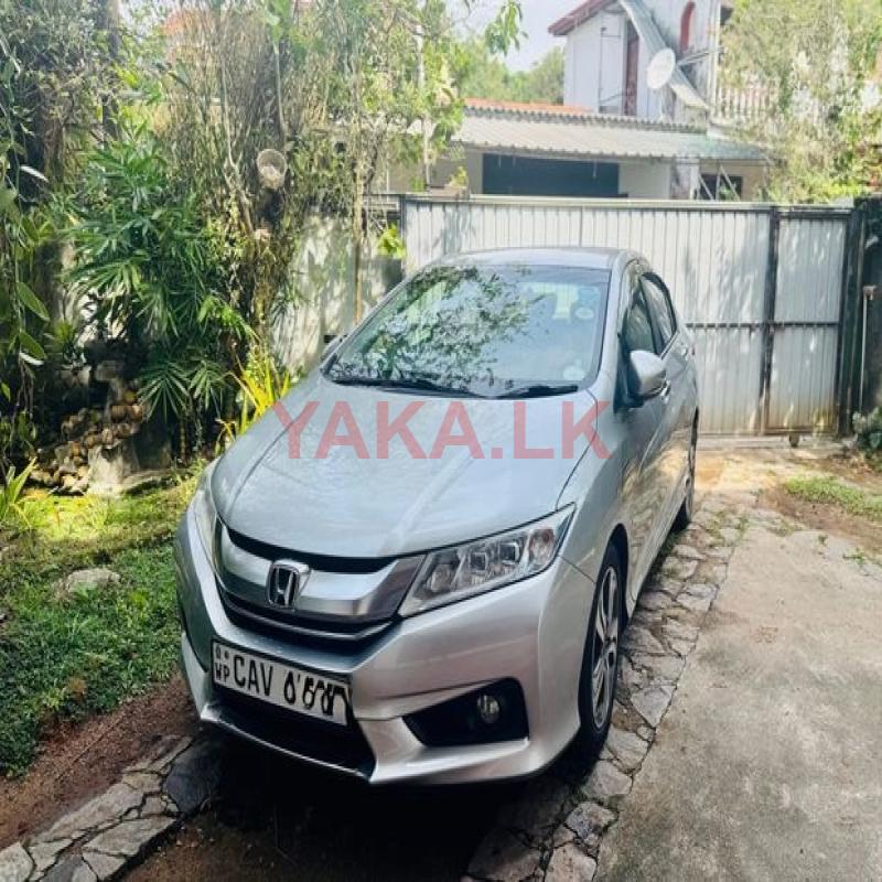 Honda Grace EX 2015