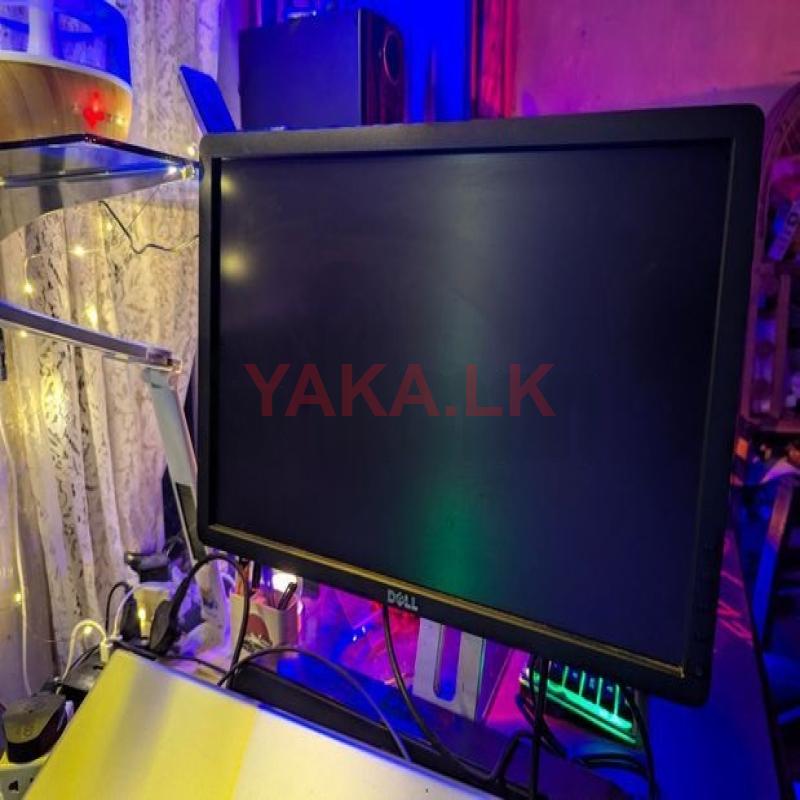 19 Inch Monitor