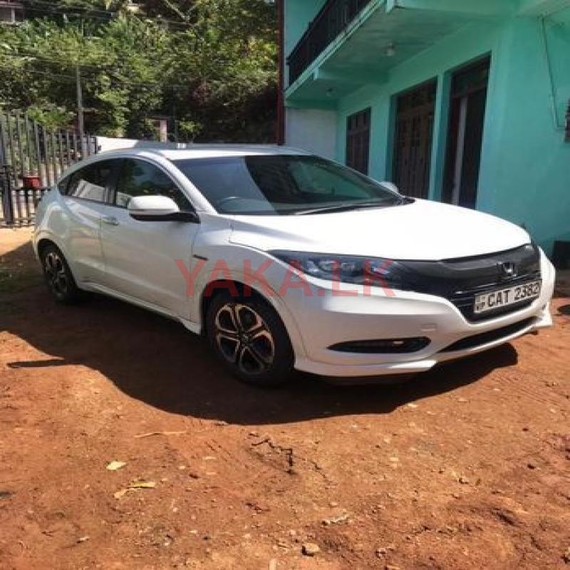 Honda Vezel 2016