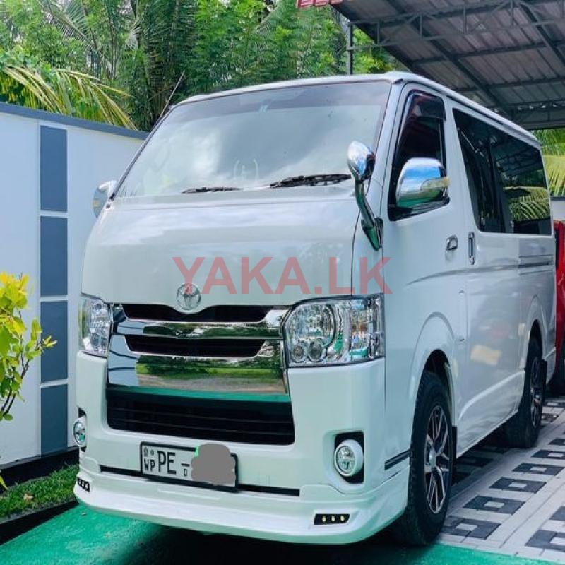 TOyota KDH For Rent