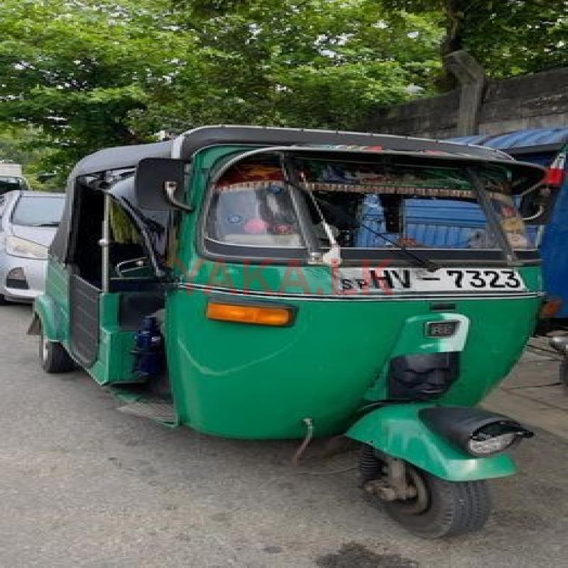 Bajaj RE 2005