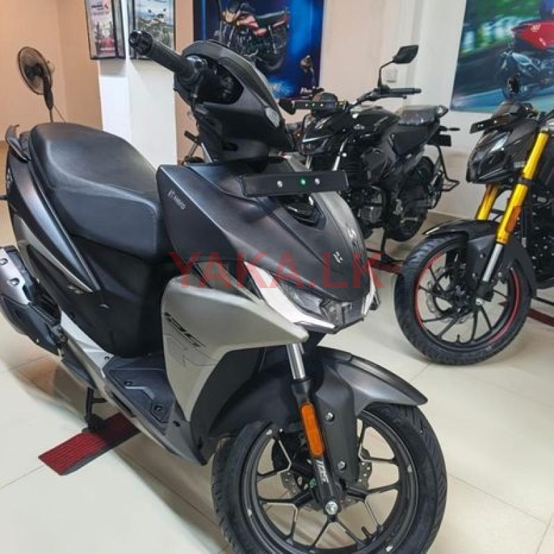 Hero XOOM 125R 2026
