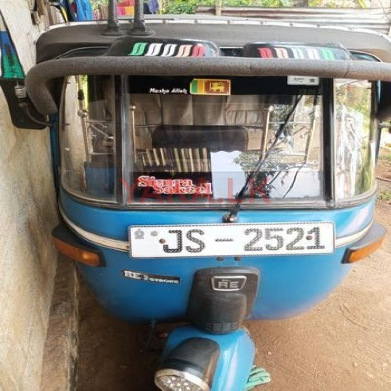 Bajaj RE 2005