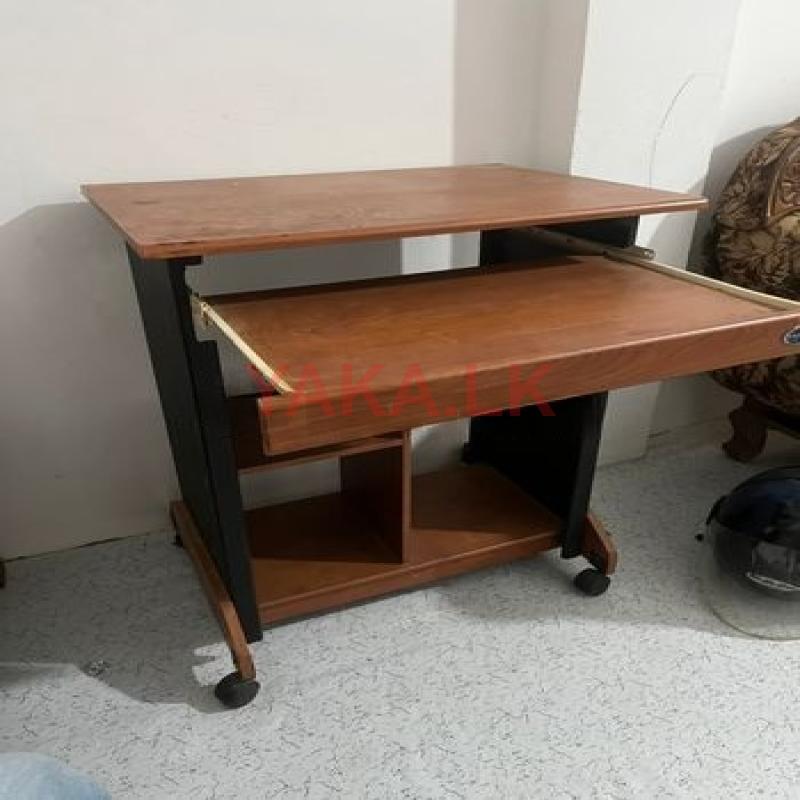 Computer Table