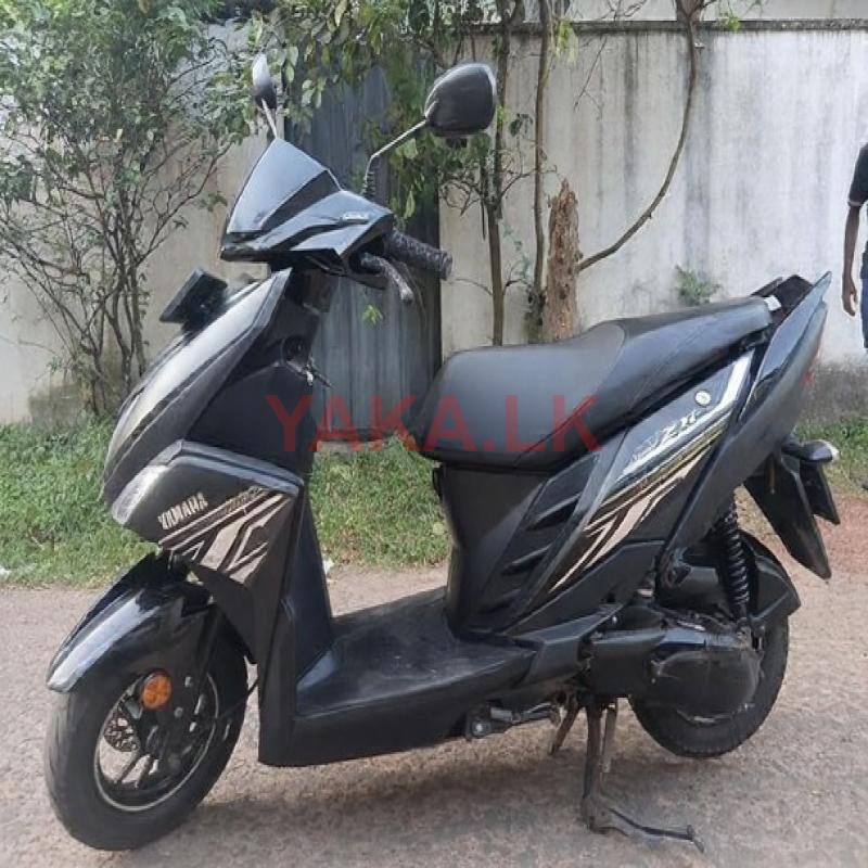 Yamaha RayZR 2019