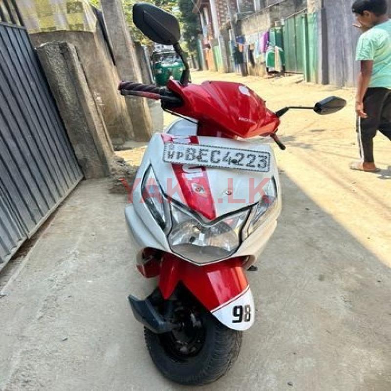 Honda Dio 2016