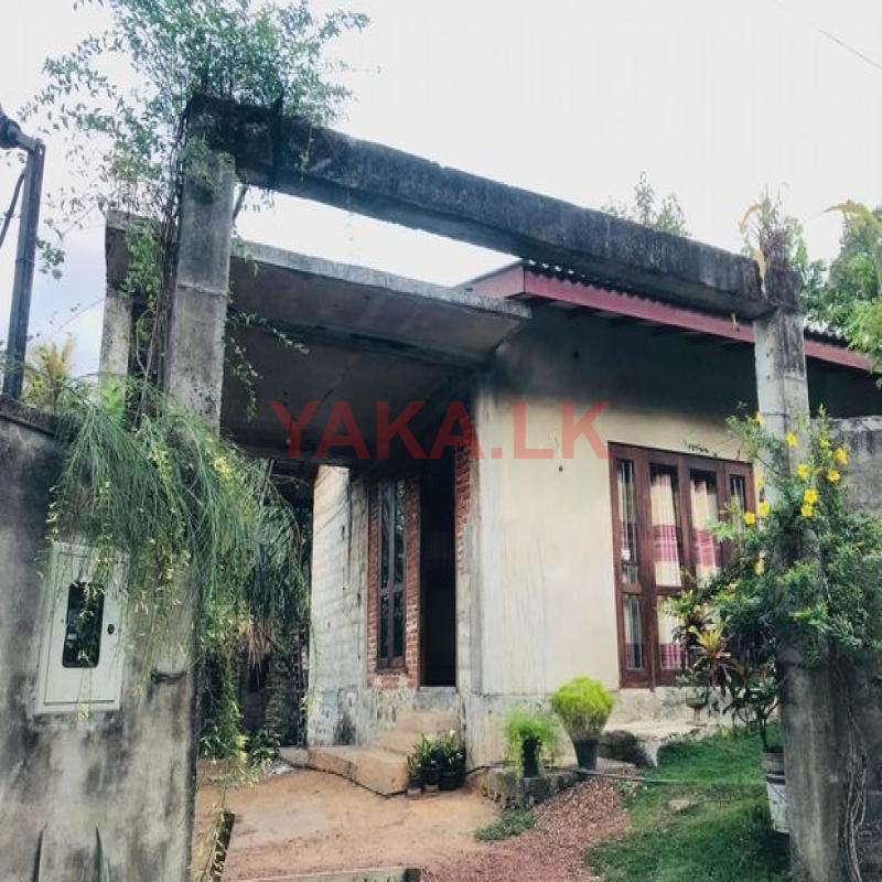 House for sale in piliyandala dampe road