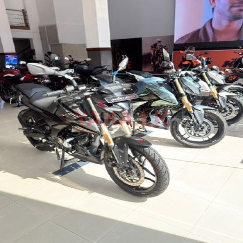 Bajaj Pulsar N160 2026