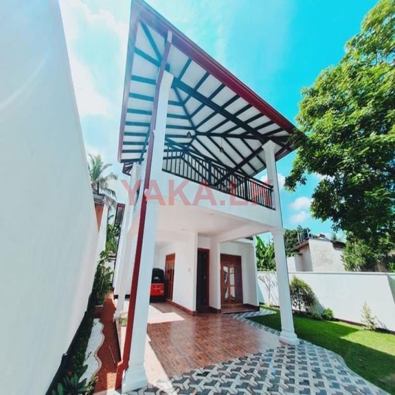 3 story house for sale in piliyandala
