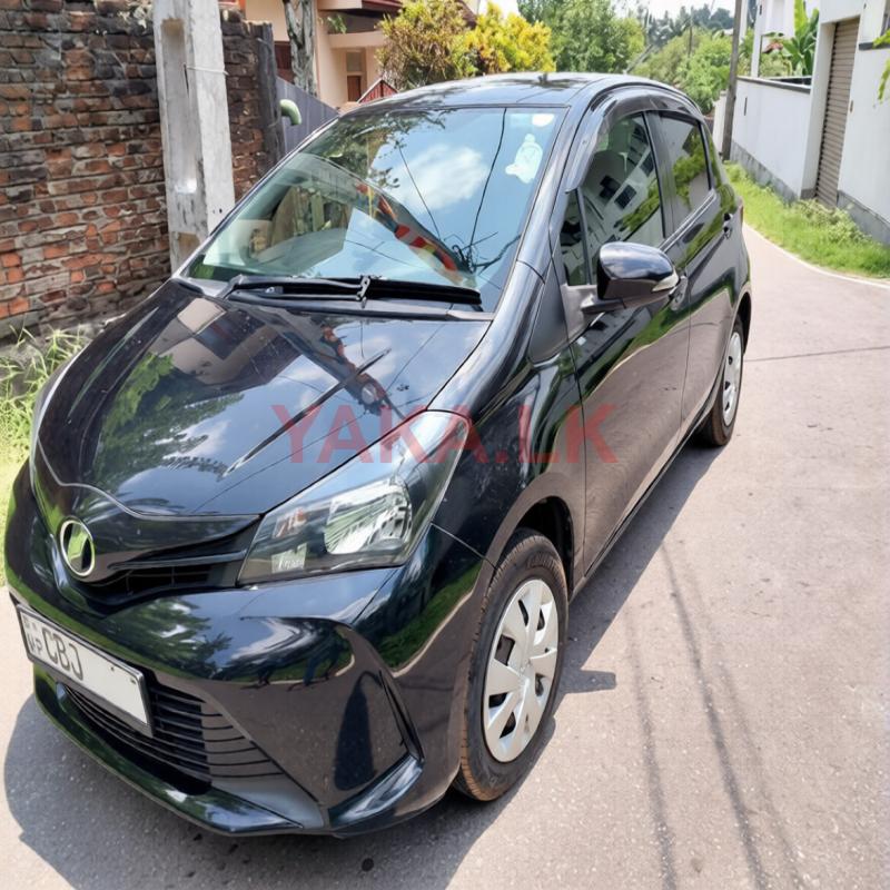 Rent a car - Toyota Vitz