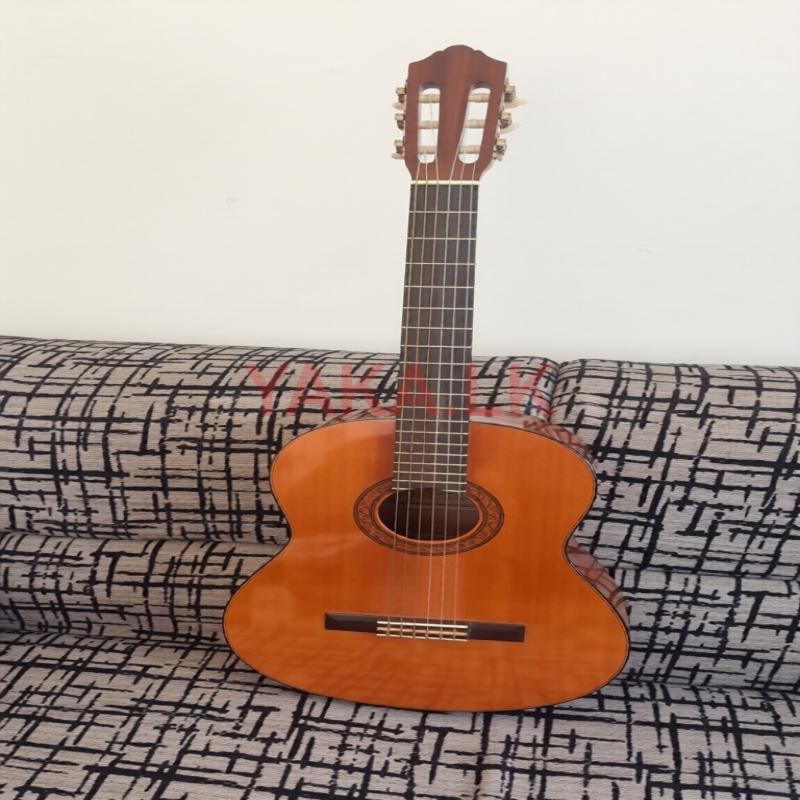 Yamaha C-40