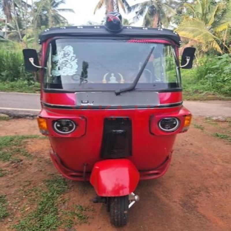 Bajaj RE Three Wheeler 2005