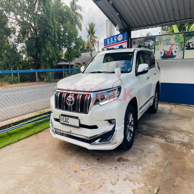 Rent a Car - TOYOTA LAND CRUISER PRADO 150