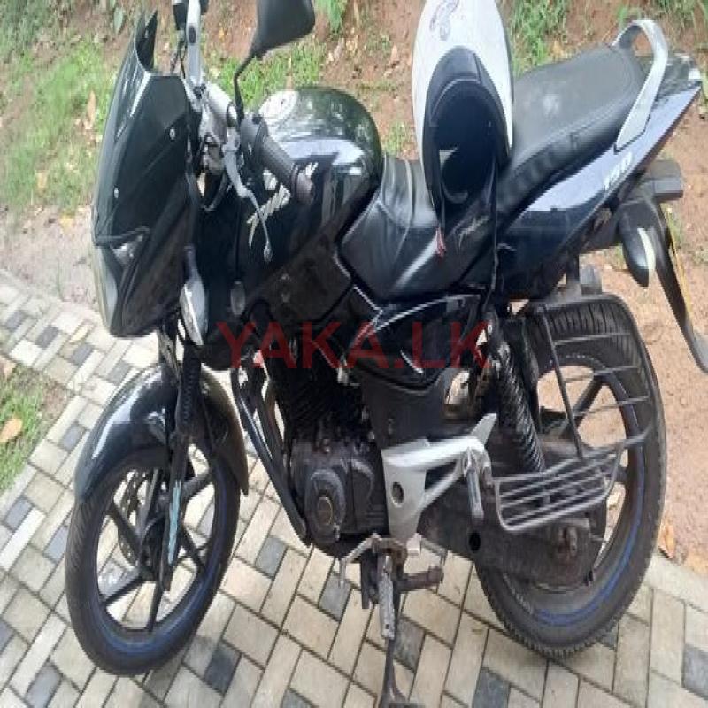 Bajaj Pulsar 150 2011