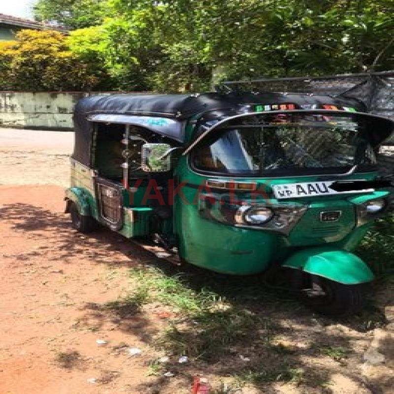 Bajaj RE 2014