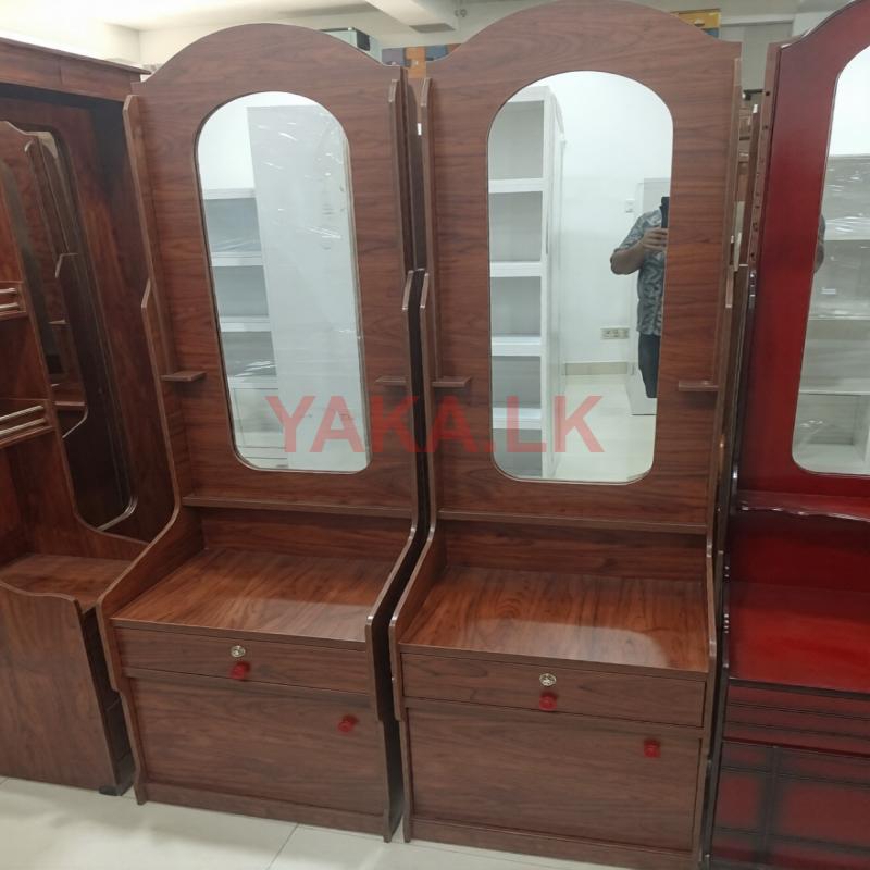 dressing table (D-27)