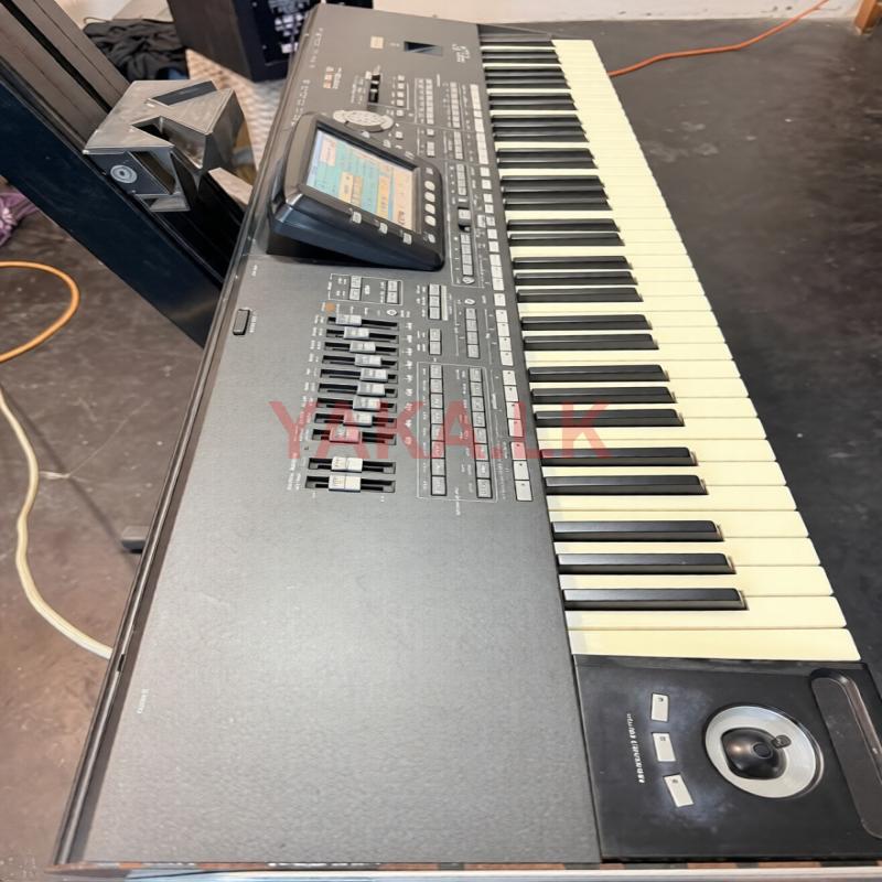 korg PA3X 76 Keyboard