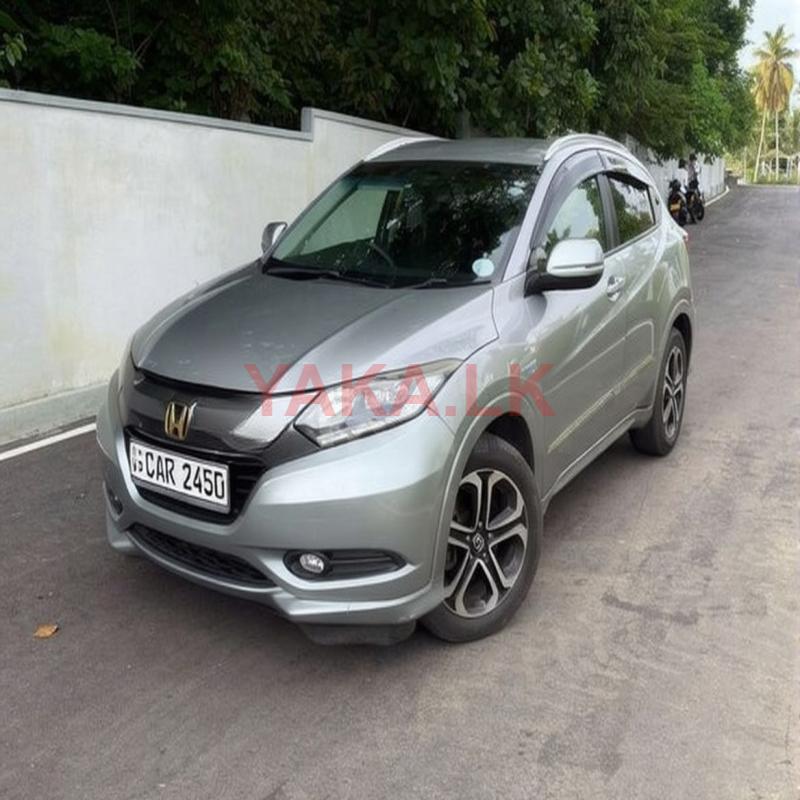 Honda Vezel Hybrid SUV for Rent