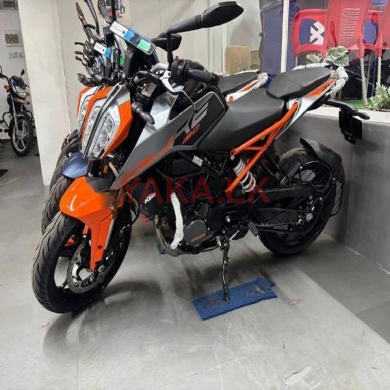 KTM Duke Brand New 2026